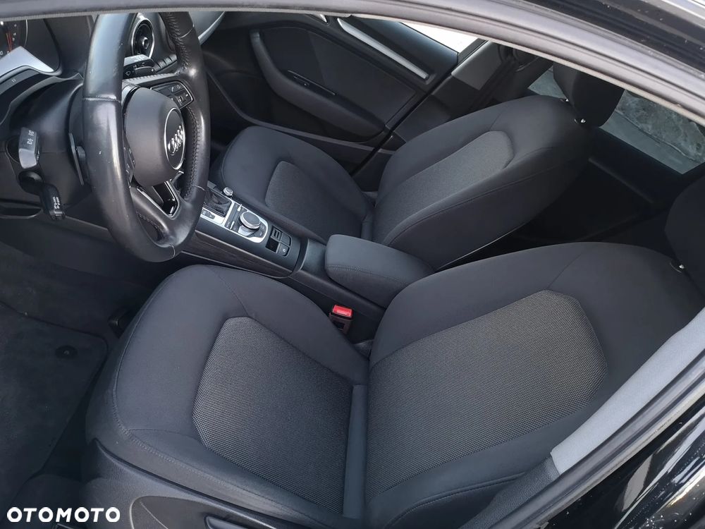 Audi A3 Sportback 1.6 TDI S tronic sport - 39