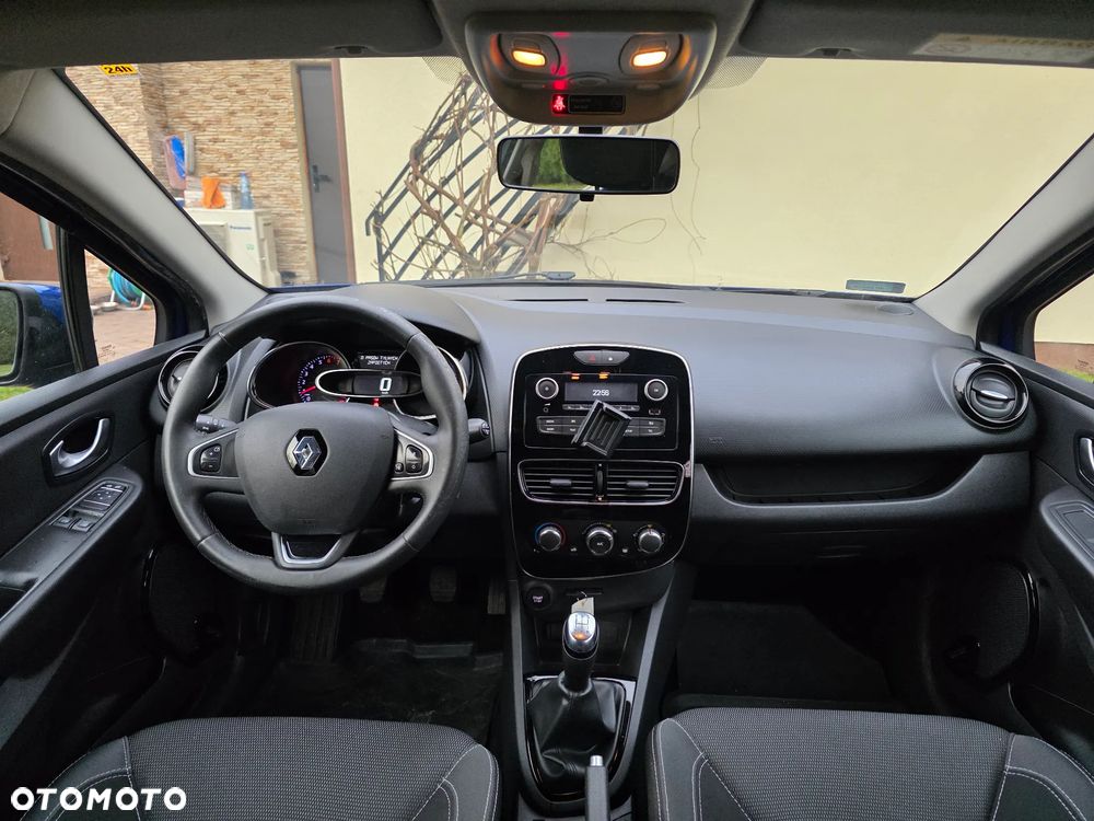 Renault Clio 1.2 16V Alize - 16