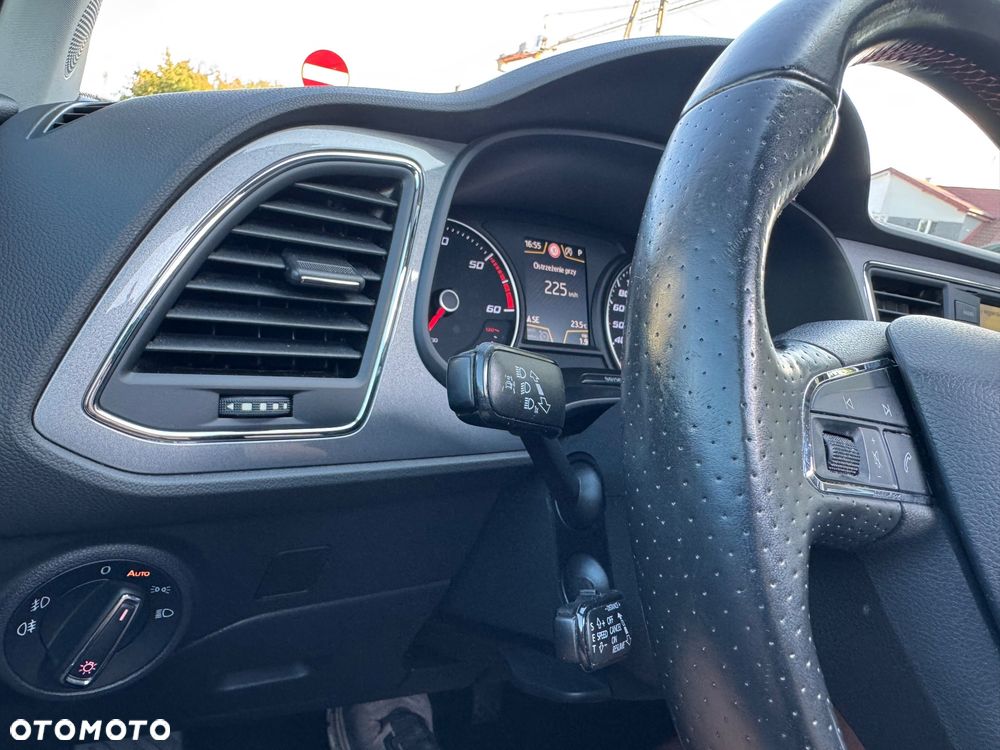 Seat Leon 2.0 TDI DPF Start&Stop DSG FR - 10