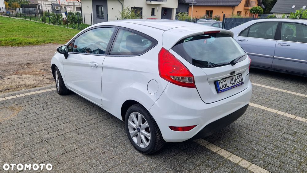 Ford Fiesta 1.25 Ambiente - 6
