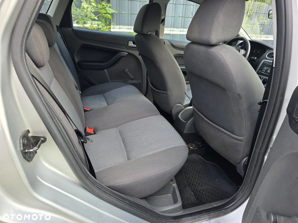 Ford Focus 1.6 TDCi Trend - 4