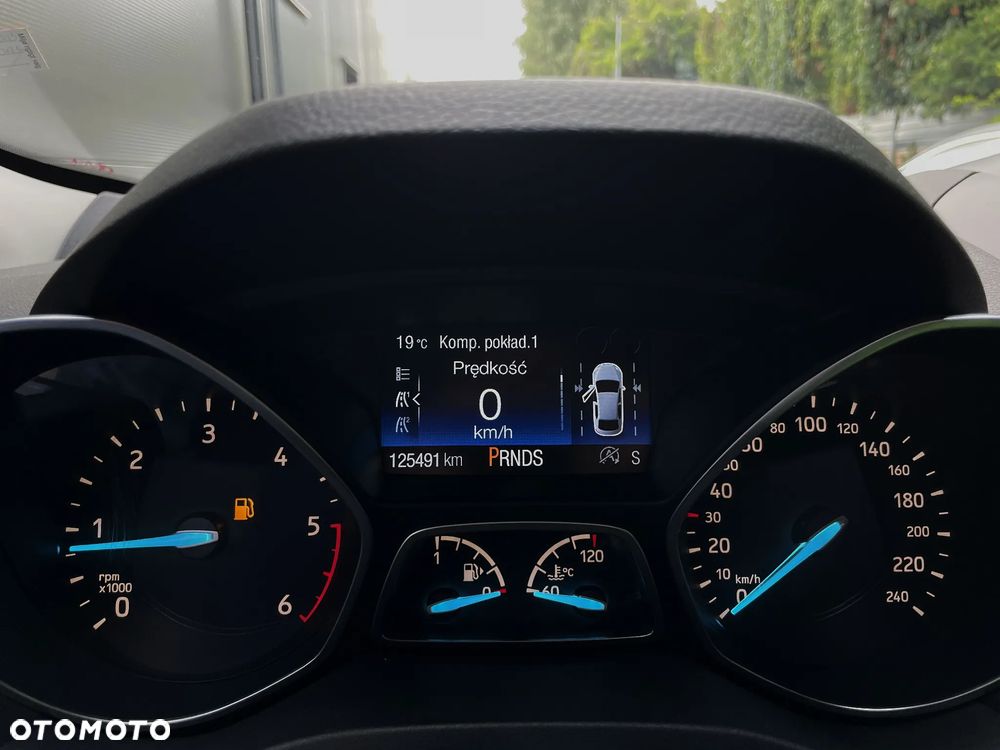 Ford Kuga 1.5 EcoBlue TITANIUM - 22