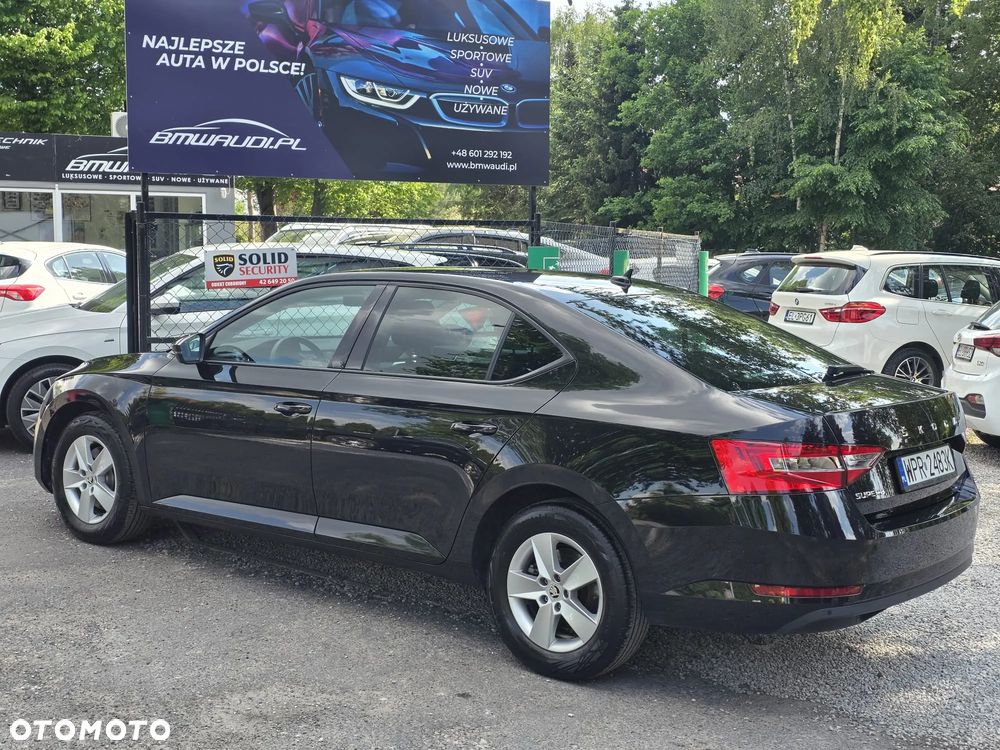 Skoda Superb 2.0 TDI SCR Style - 6