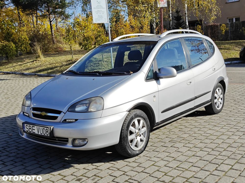 Chevrolet Rezzo 1.6 SE - 18