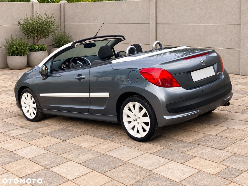 Peugeot 207 CC - 4