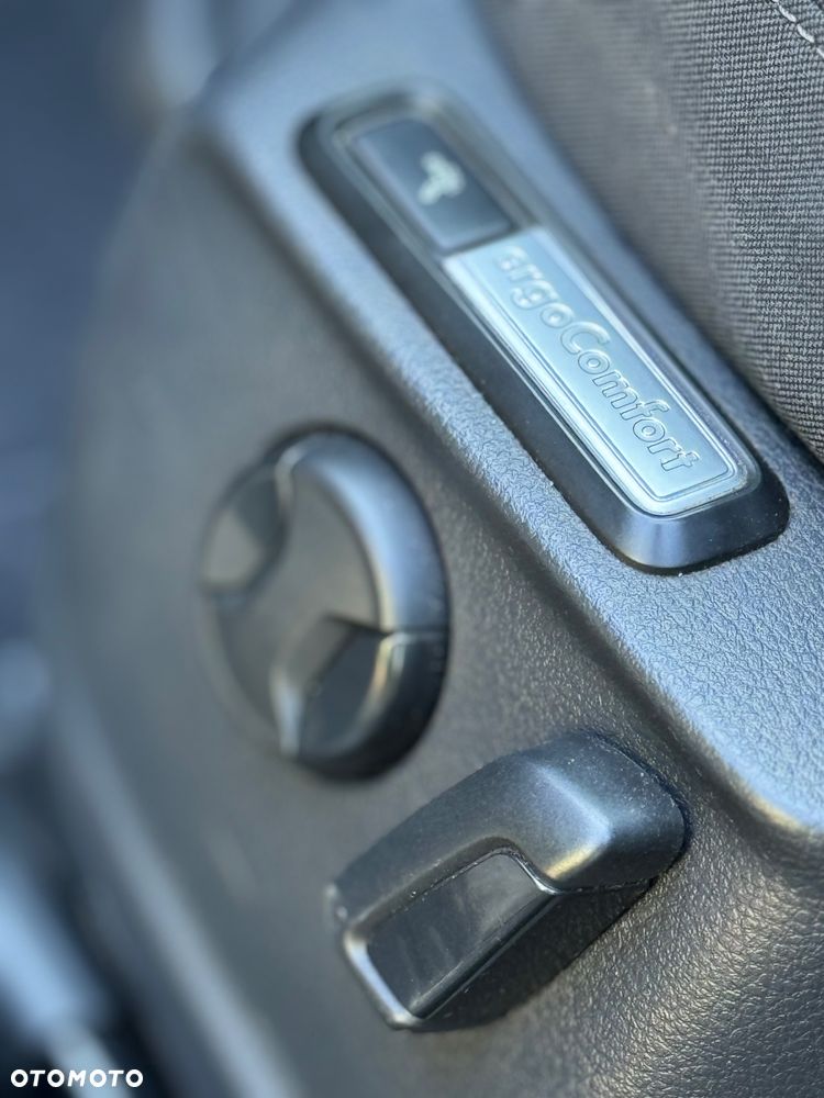 Volkswagen Passat ver-2-0-tdi-bluemotion-technology-dsg-comfortline - 12