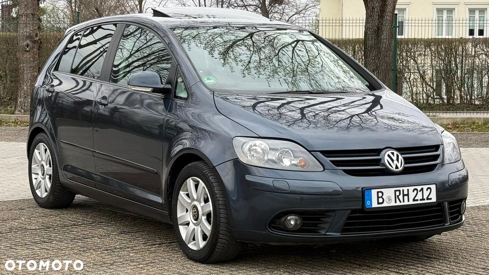 Volkswagen Golf Plus 2.0 TDI Tour Edition - 25