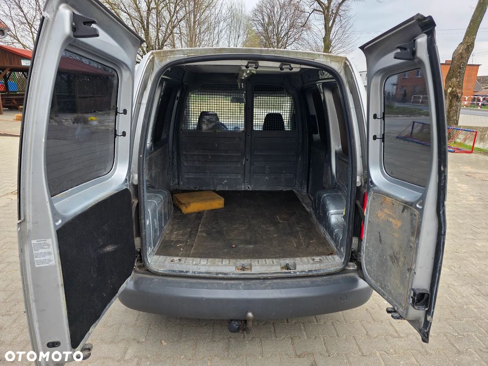 Volkswagen Caddy - 18