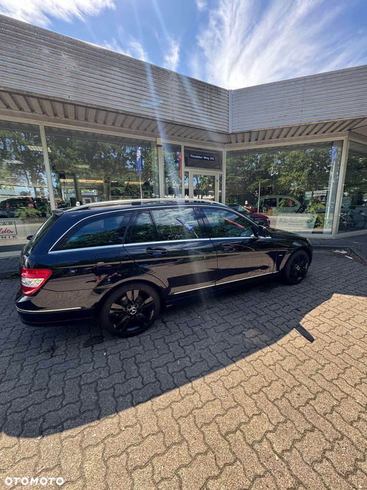 Mercedes-Benz Klasa C 220 CDI DPF Automatik BlueEFFICIENCY Avantgarde - 4