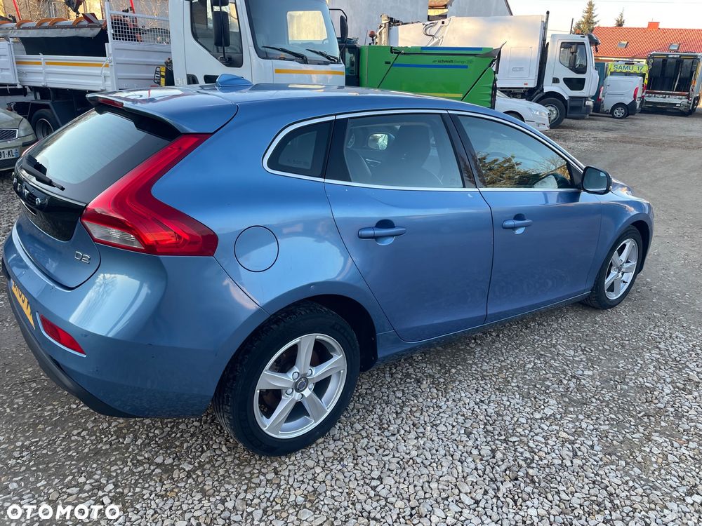 Volvo V40 D2 - 6