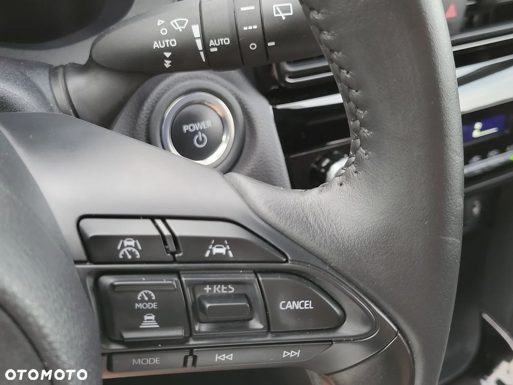 Toyota Yaris Cross Hybrid 1.5 Style - 24