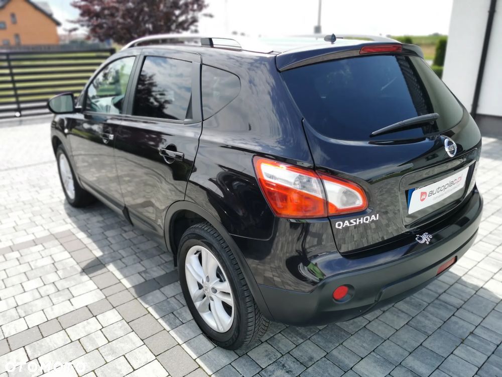 Nissan Qashqai 2.0 4x4 Tekna CVT - 1