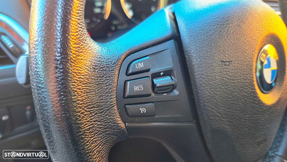 BMW 116 d Advantage Auto - 11