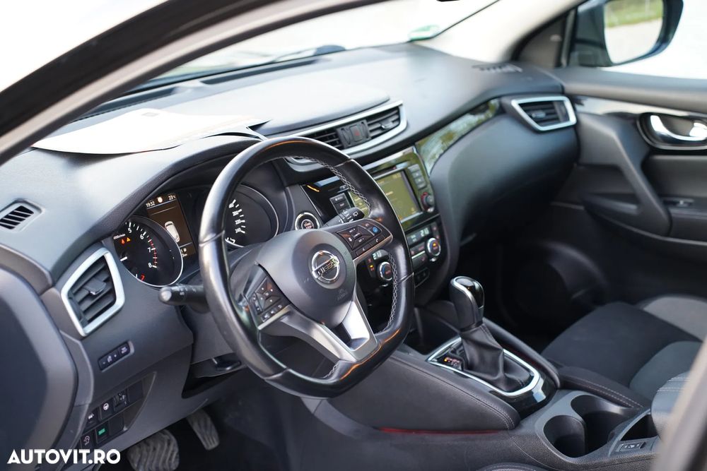 Nissan Qashqai 1.3 157CP 2WD DCT N-Connecta - 10
