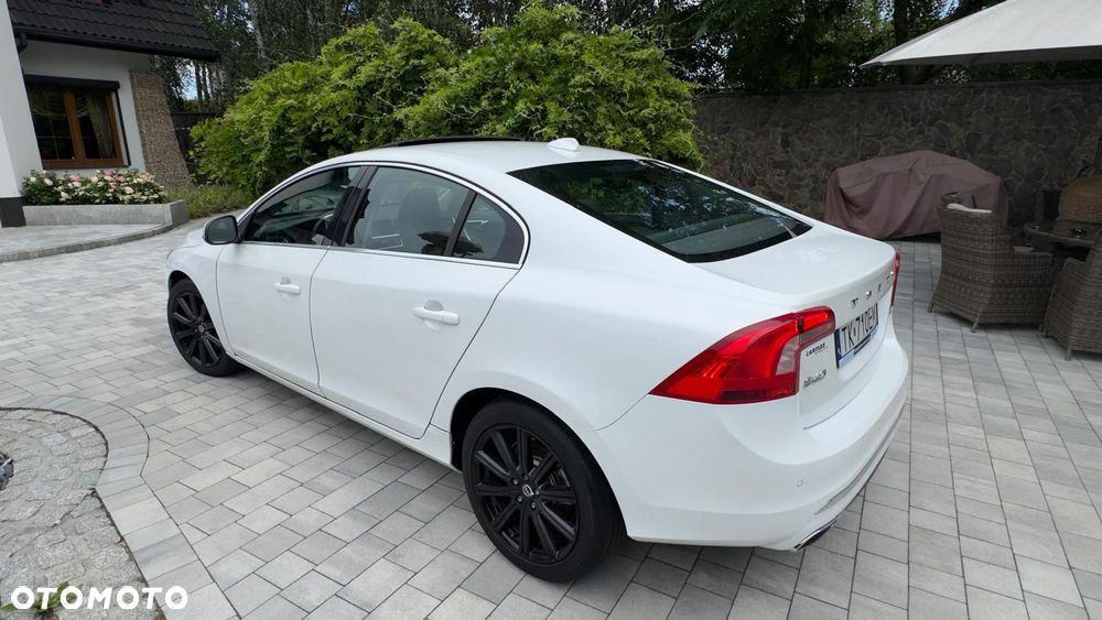 Volvo S60 - 3