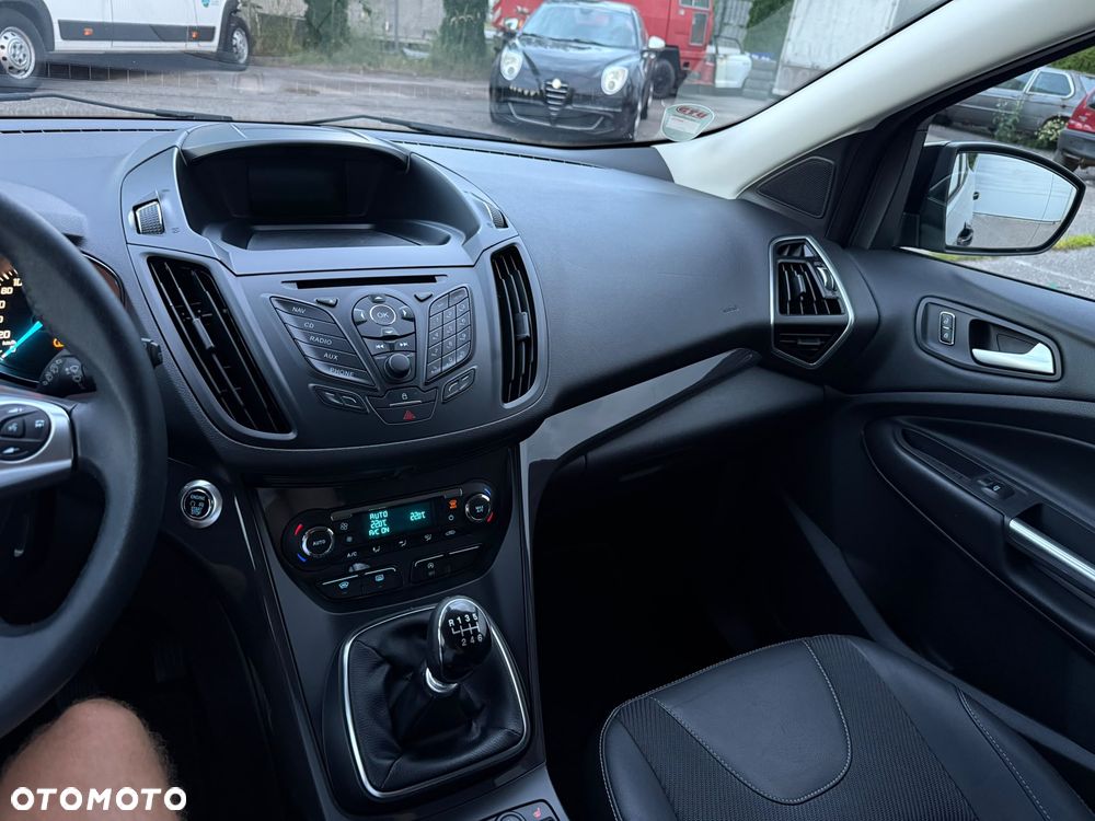 Ford Kuga 2.0 TDCi 2x4 Trend - 16