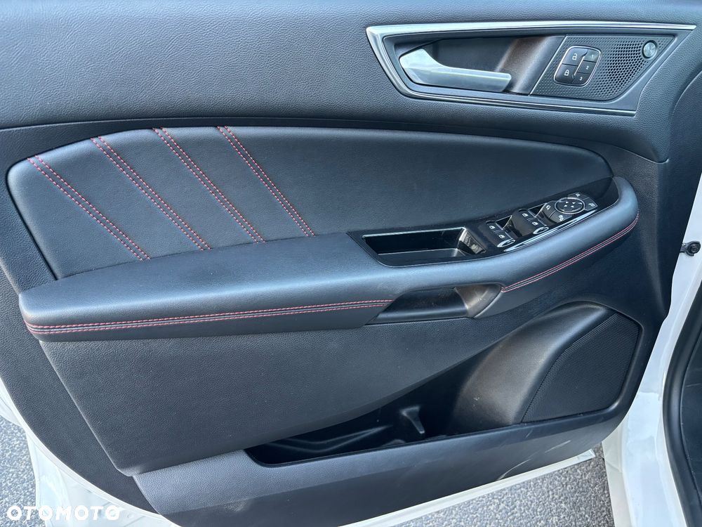 Ford Edge 2.0 EcoBlue Twin-Turbo 4WD ST-Line - 26