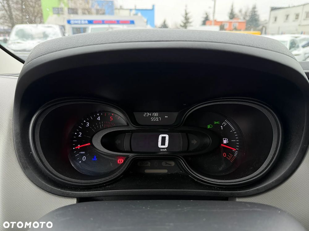Renault Trafic L2H1 - 10