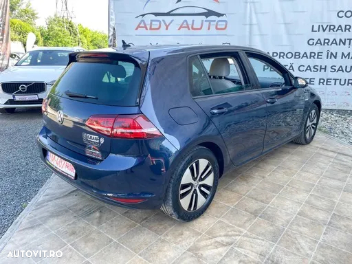Volkswagen e-Golf - 5
