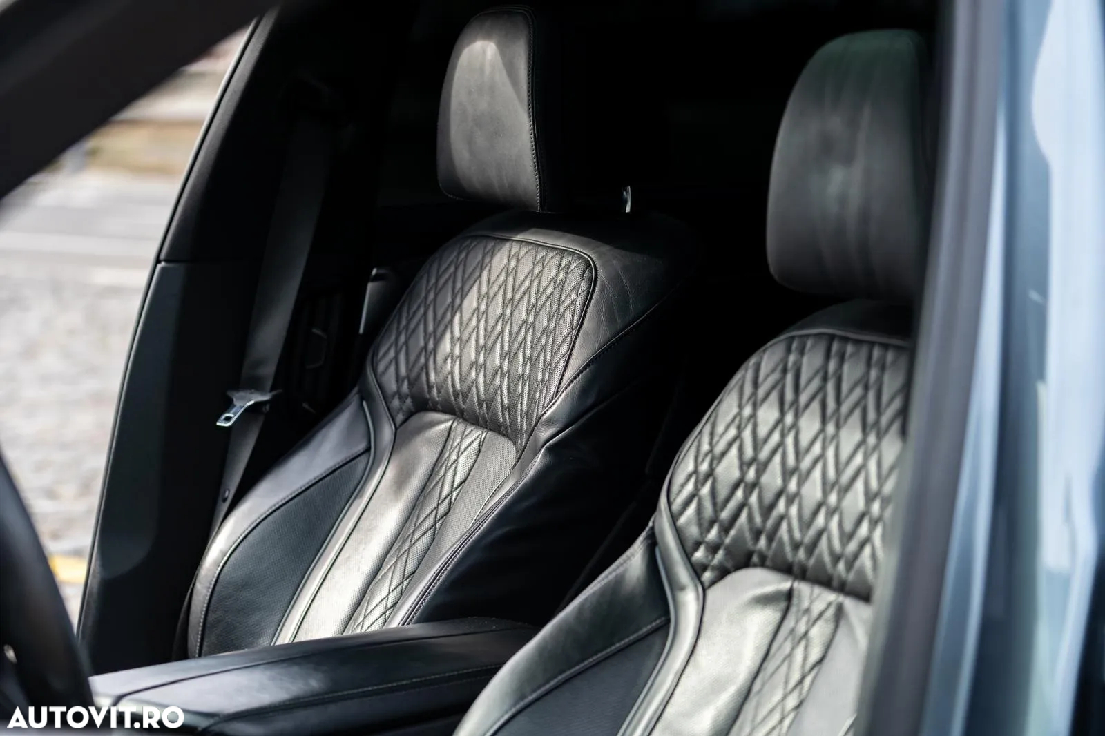 BMW Seria 5 540i xDrive AT - 11