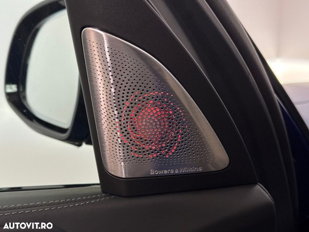 BMW X5 M Competition - 11