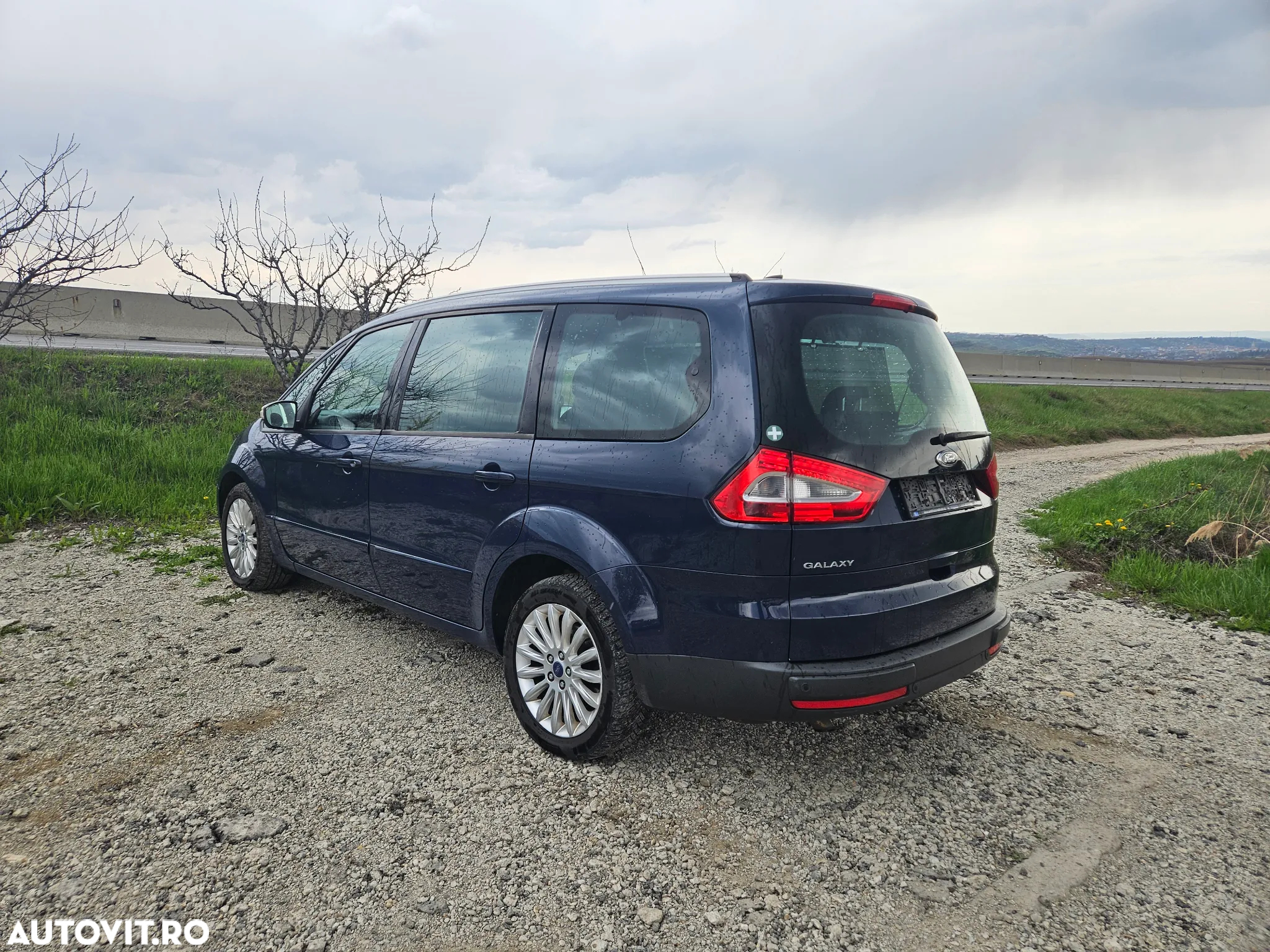Ford Galaxy 2.0 TDCi DPF Aut. Business Edition - 3