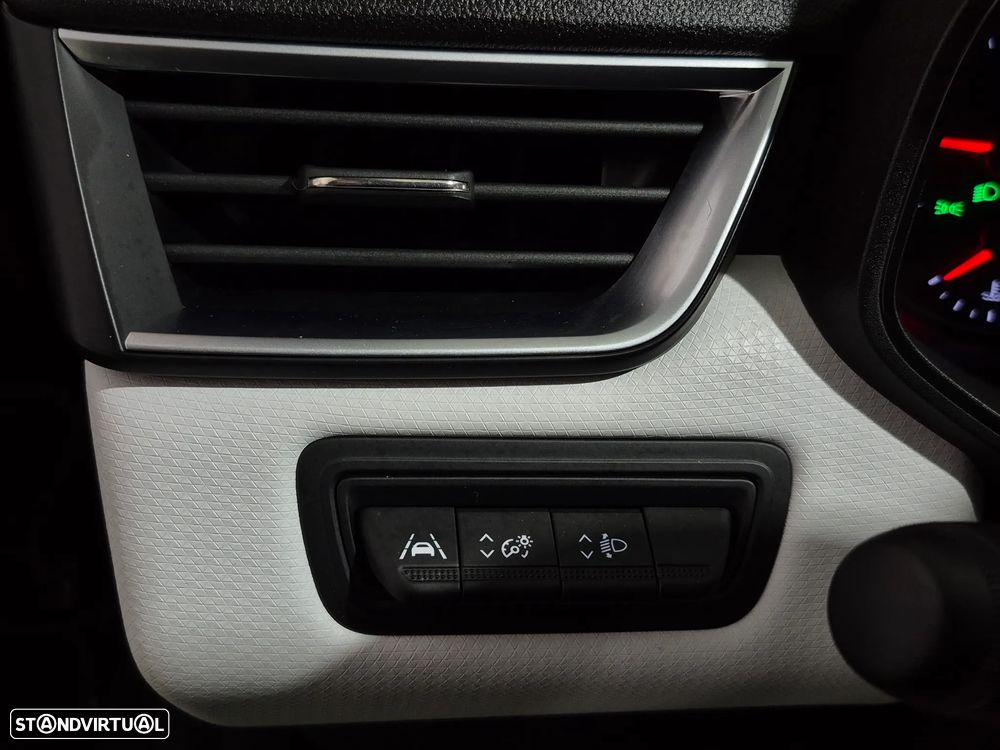 Renault Clio 1.5 Blue dCi Evolution - 15