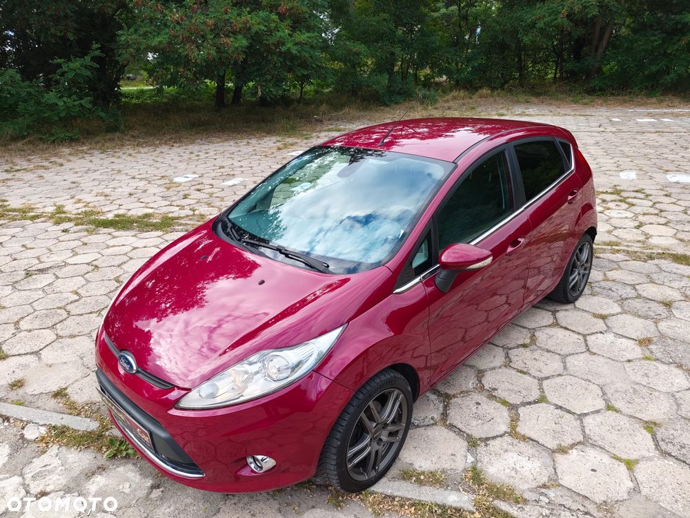 Ford Fiesta 1.6 Ti-VCT Titanium - 18