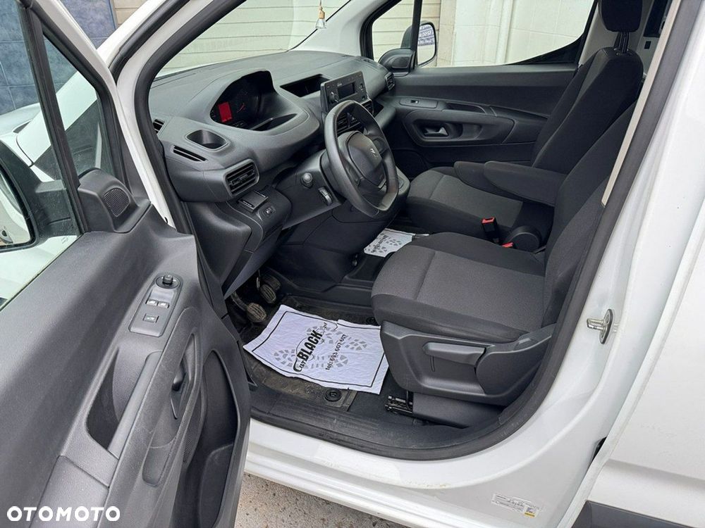 Peugeot Partner - 8