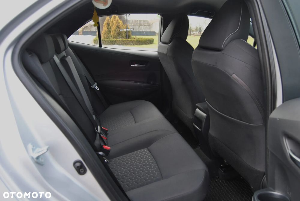 Toyota Corolla 1.8 Hybrid Comfort - 8