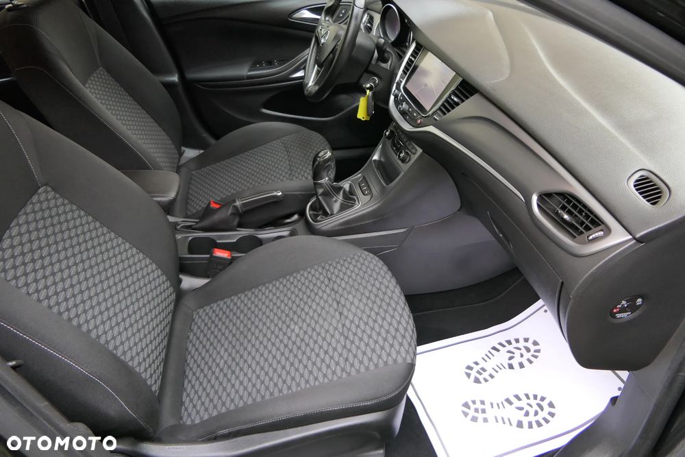 Opel Astra 1.4 Turbo Dynamic - 19