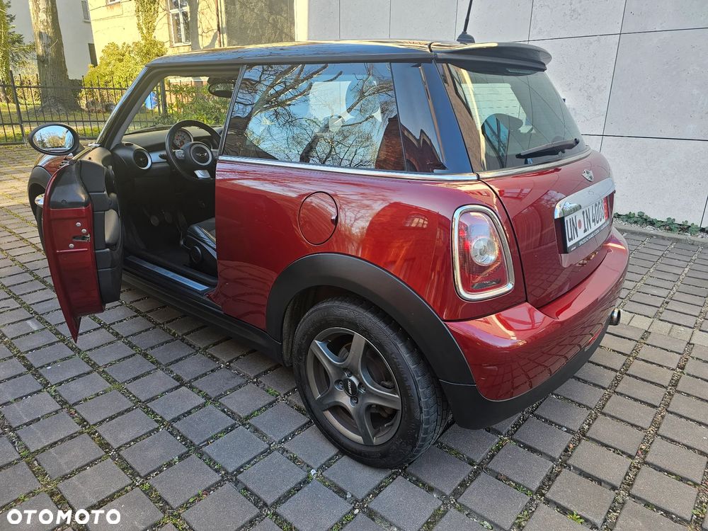 MINI Cooper 50 Mayfair - 18