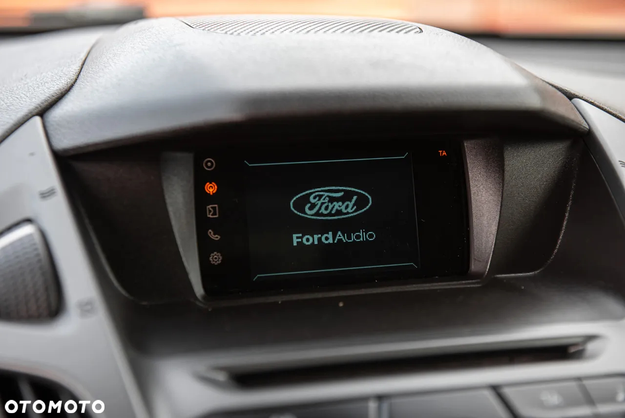 Ford Transit Connect Maxi - 17