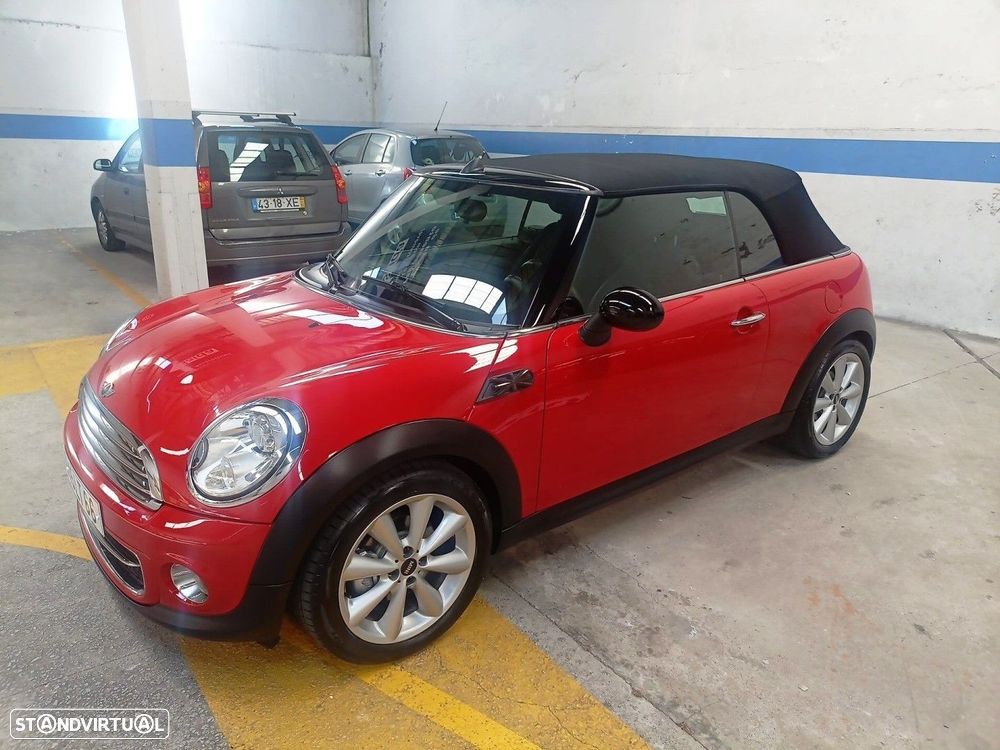 MINI Cabrio Cooper D - 16