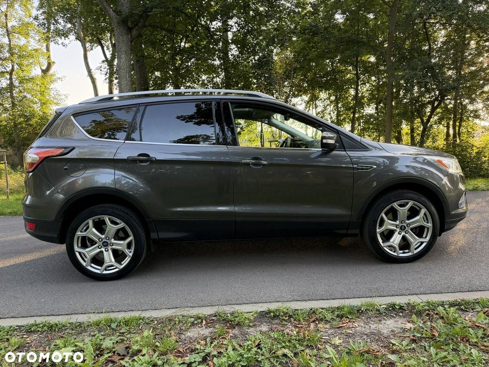 Ford Kuga - 13