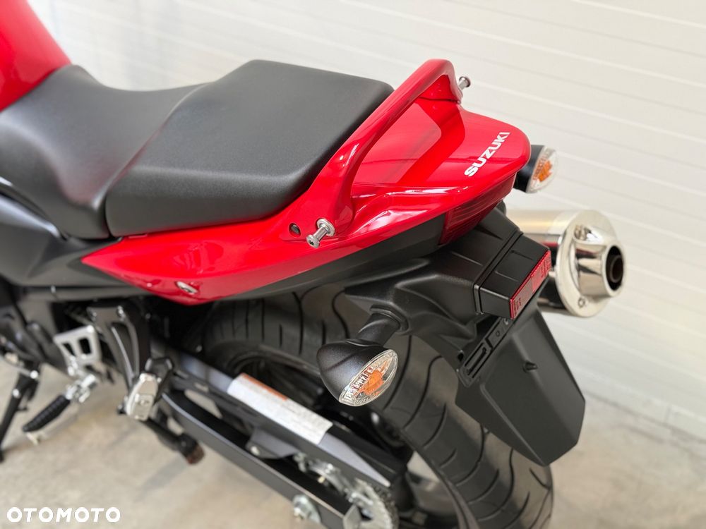 Suzuki Bandit - 34