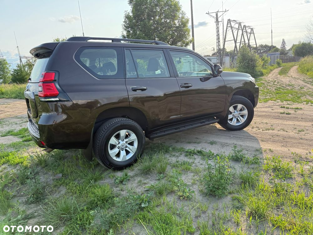 Toyota Land Cruiser LC 2.8 D-4D Prado - 16