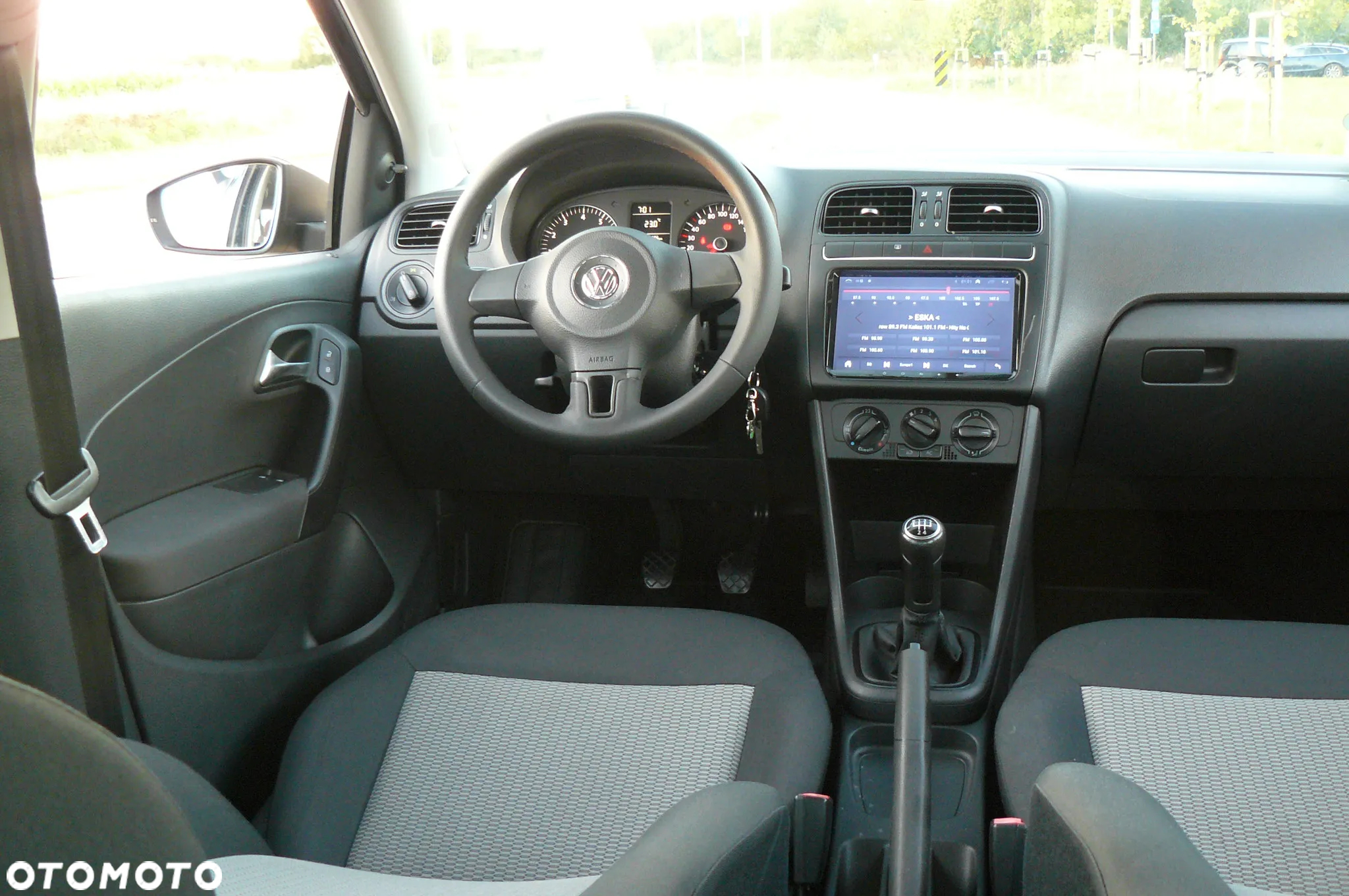 Volkswagen Polo - 13
