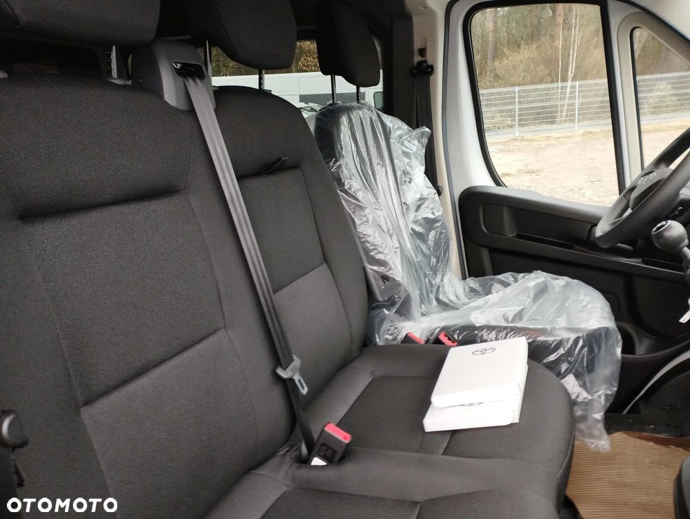 Toyota PROACE MAX - 12