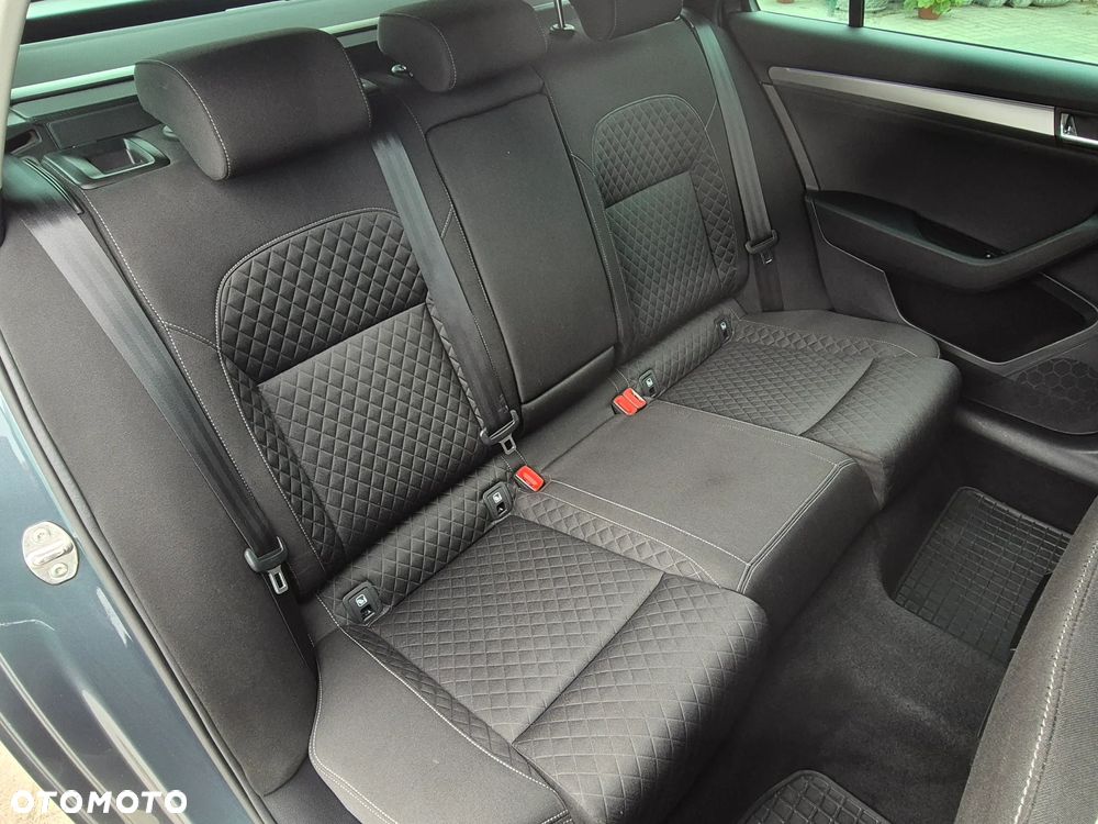Skoda Superb 2.0 TDI Ambition - 21