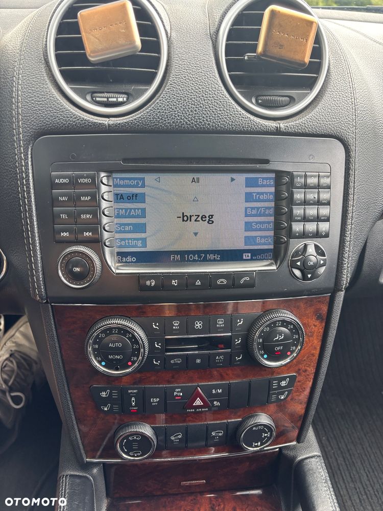 Mercedes-Benz GL 420 CDI - 32