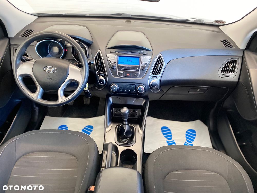Hyundai ix35 1.6 2WD blue Trend - 11