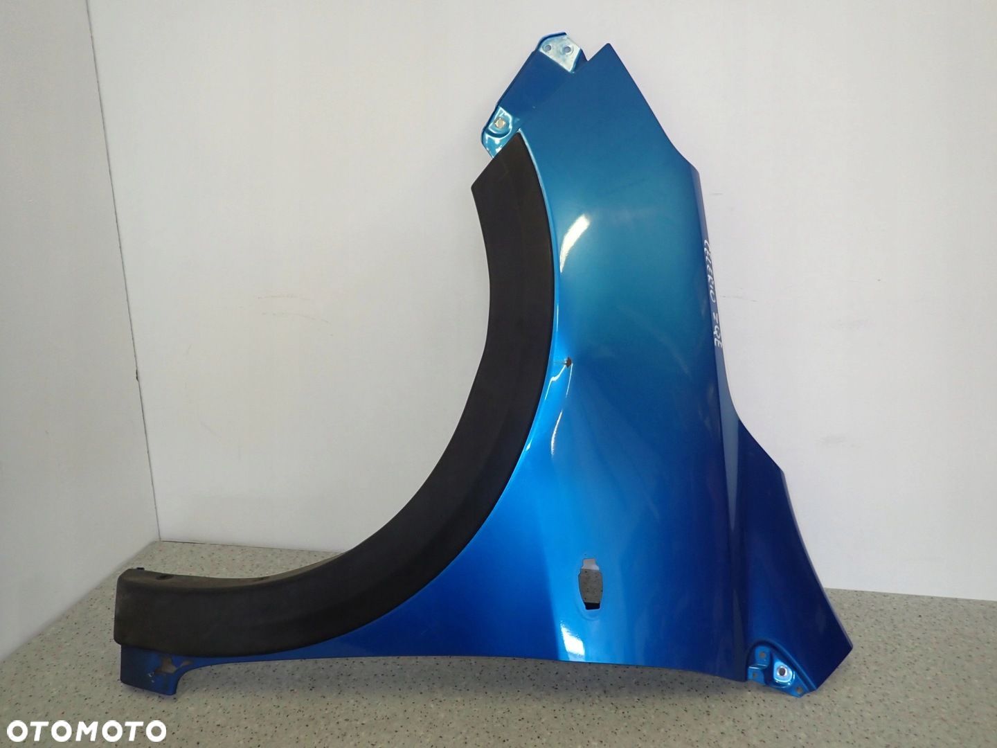 SUZUKI CELERIO 14-19 BŁOTNIK PRZEDNI LEWY ZQE - 1