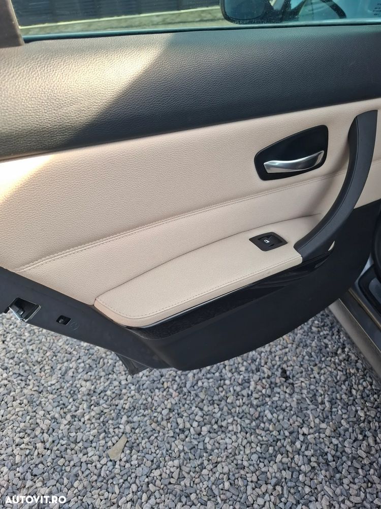 BMW Seria 3 316d Luxury Line - 29