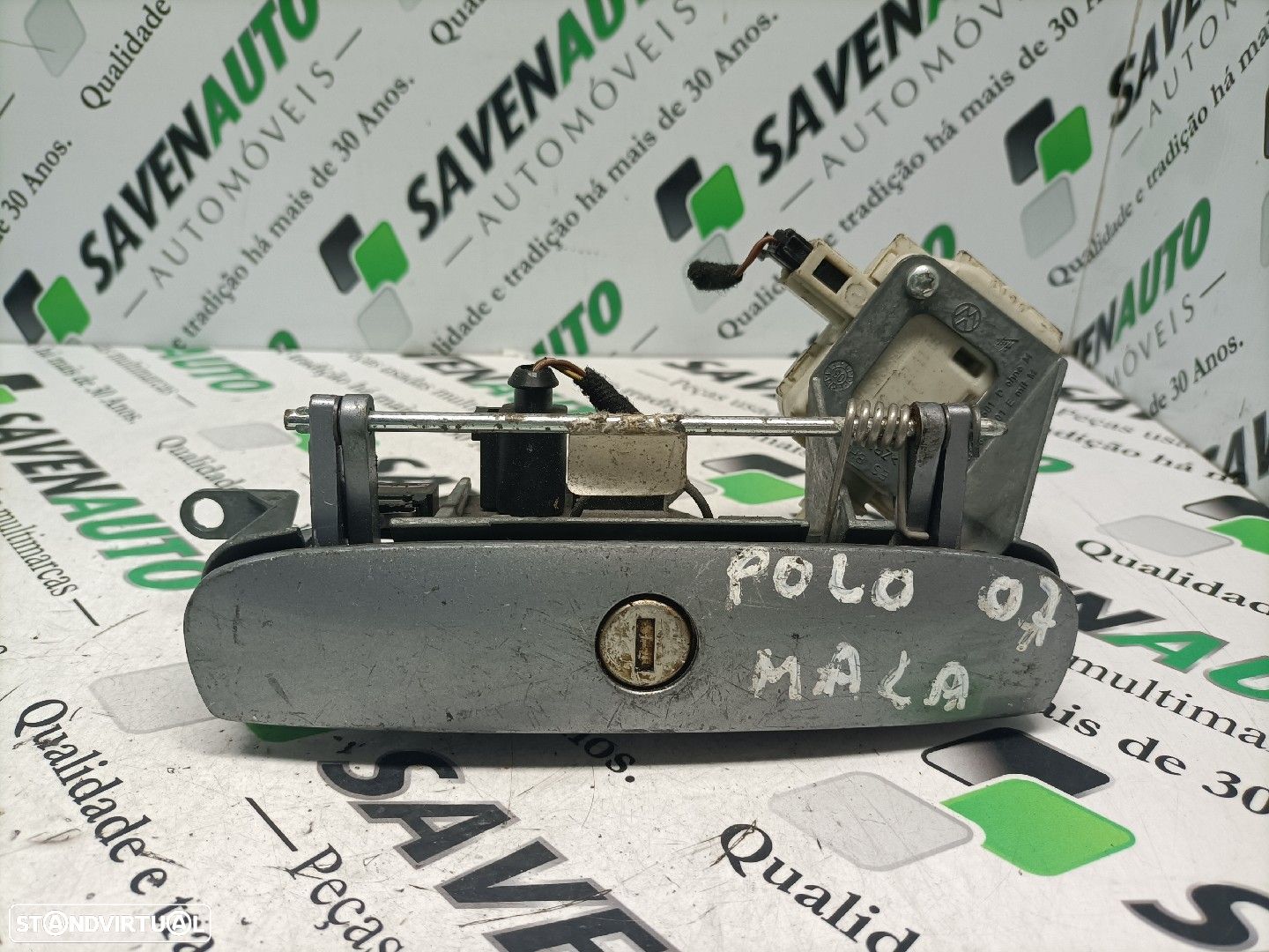 Interruptor / Switch / Botão Da Mala Volkswagen Polo (9N_) - 1