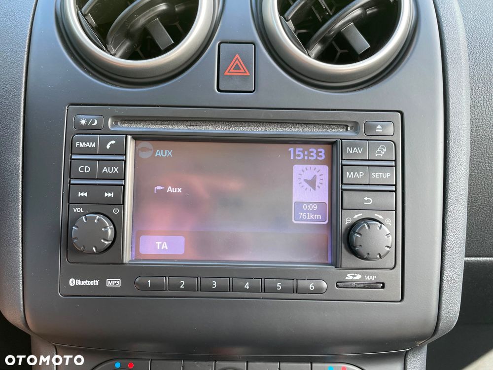 Nissan Qashqai 2.0 4x4 Lounge - 24