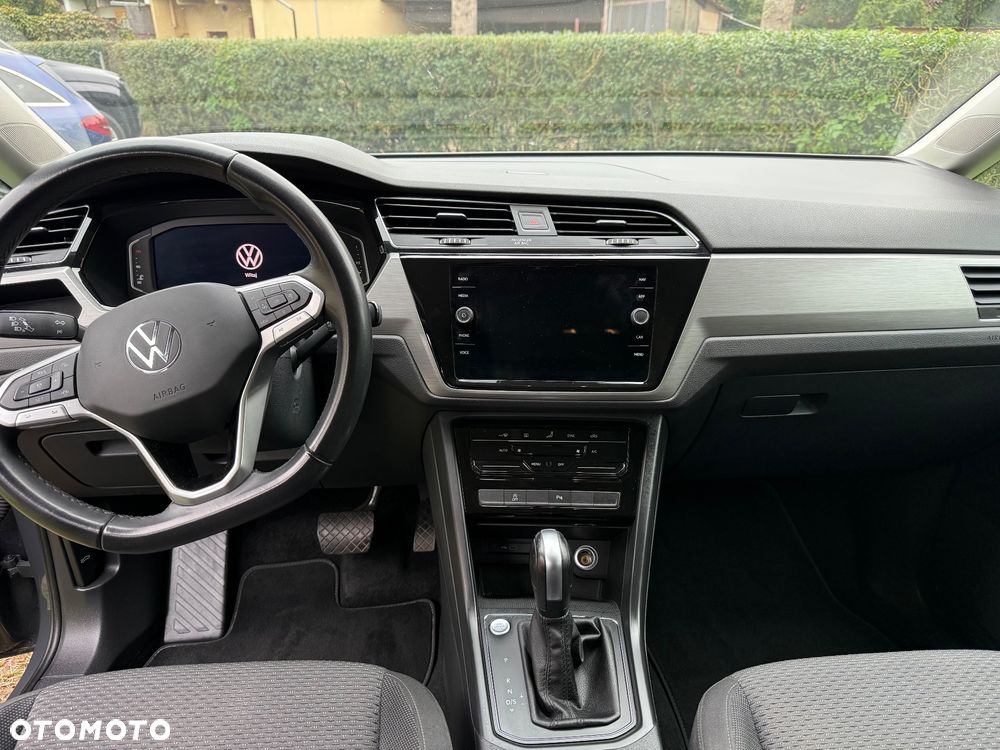 Volkswagen Touran 1.5 TSI EVO Comfortline DSG - 10