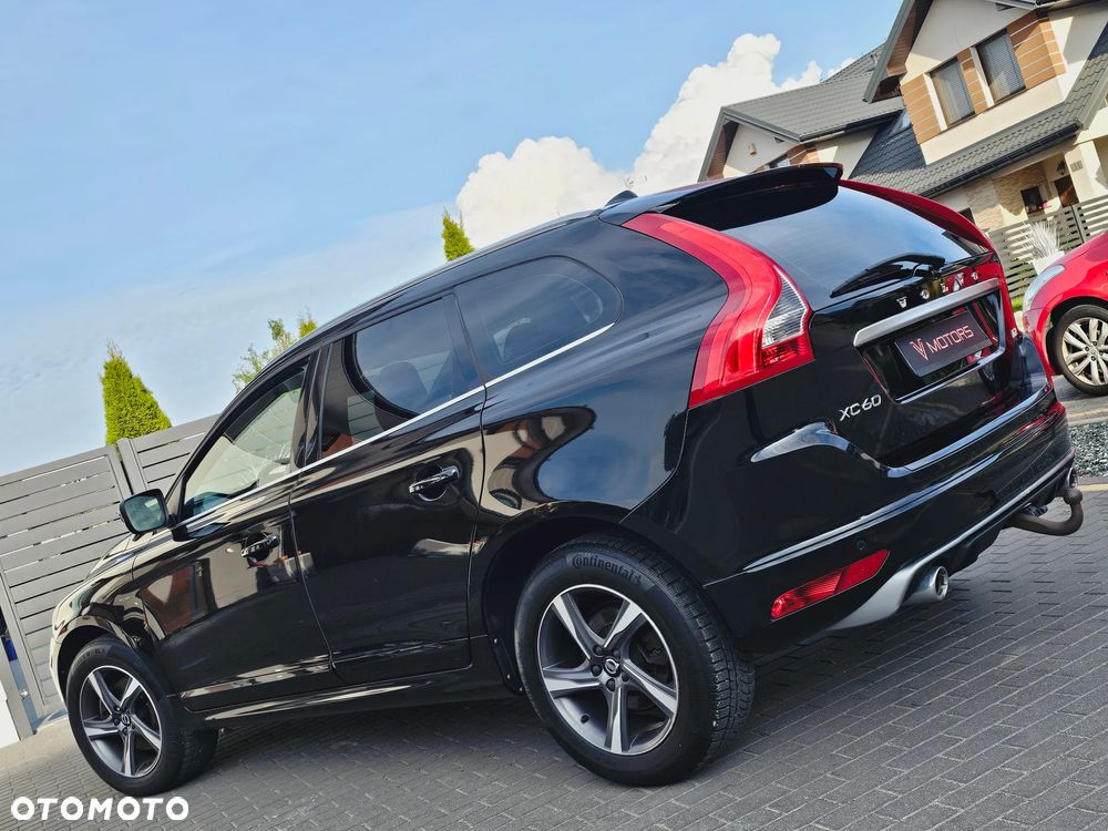 Volvo XC 60 D3 Drive-E R-Design Momentum - 34