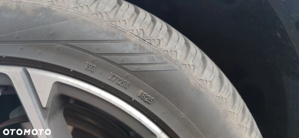 BMW X1 xDrive18d Business Edition - 21