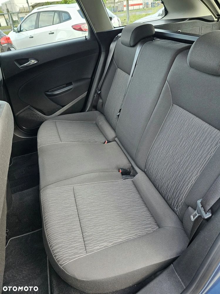 Opel Astra - 29